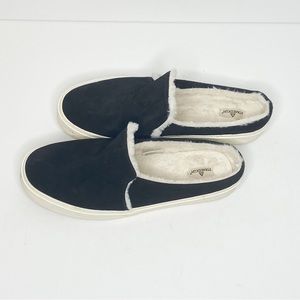 STAHEEKUM Sneakers Women's size 9 Cozy Camp Fur & Suede Slip-On mule Shoes